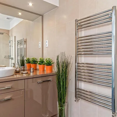 Downtown Residences *