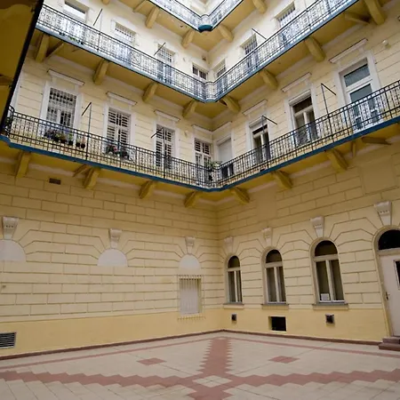 Downtown Residences Appartamento Budapest